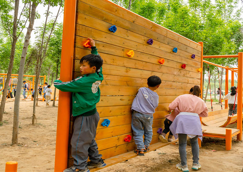 戶外親子樂園